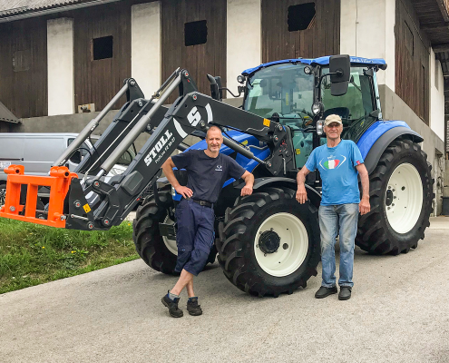 New Holland T5.90 DC mit Stoll Frontlader